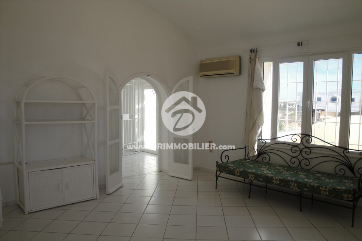 L 87 -                            بيع
                           Appartement Meublé Djerba